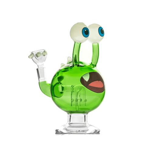 01 Globgoblin Green Monster Bong Angled 695x695 b7e33a56 0ee9 478a a880 37462ae56ddb